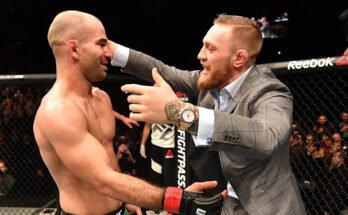 Belt, Irlanda del Norte - 19 de noviembre: (LR) Artem Lobov de Rusia famosa con TeamAmte y el campeón de UFC Conor McGregor después de su lucha emplumada contra sus plumas en Ishihara durante la noche de combate de UFC en la región del SSE el 19 de noviembre de 2016 en Beltfast, en el norte de Irlanda. Lobov venció a Ishihara con una decisión unánime. (Foto de Brandon Magnus / Zuffa LLC / Zuffa LLC a través de Getty Images)