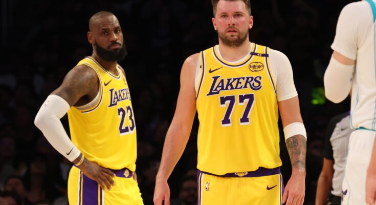 El gesto de LeBron James después de Luka Doncic News dice mucho