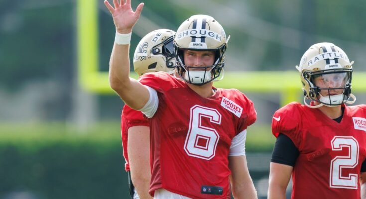 Para llevar del día 10 al campo de entrenamiento de los santos en Nueva Orleans