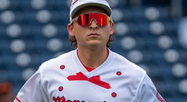 Los Medias Rojas promueven el prospecto interior Mikey Romero en Triple-A Worcester
