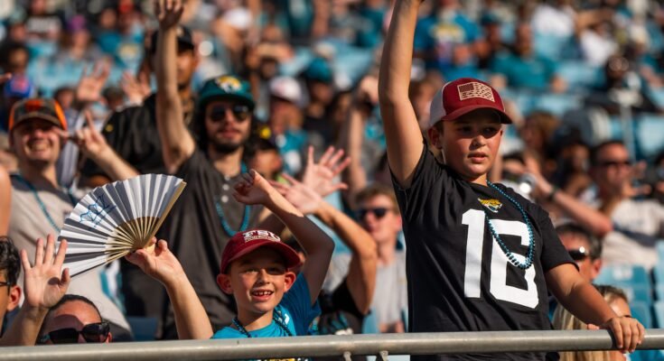 Tyson Campbell de Jaguars poniendo temporadas con heridos detrás de él