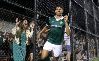 Maximilian Kissel's Out -de tiempo dejando el primer título de Vermont Green