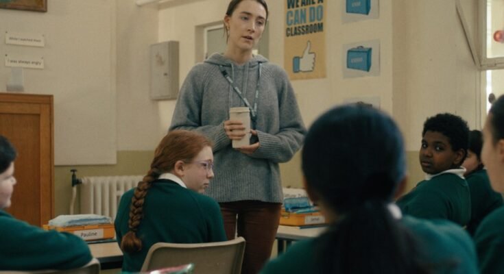 Saoirse Ronan Pic, Stroma Cairns comienzan