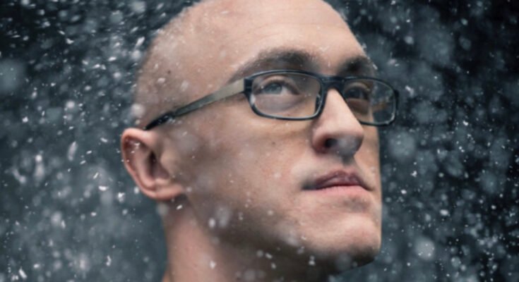 Martti Helte de Estonia de "In The Cross Wind" La fama se prepara "Silverwhite"
