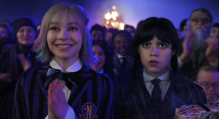 Cliffhanger de la temporada 2 de la temporada 2: miércoles, ¿muere?