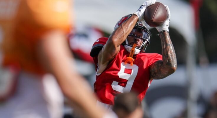 Cómo se forma la mesa Buccaneers WR en el campamento, desde Mike Evans atemporal hasta el recluta Emeka Egbuka y más