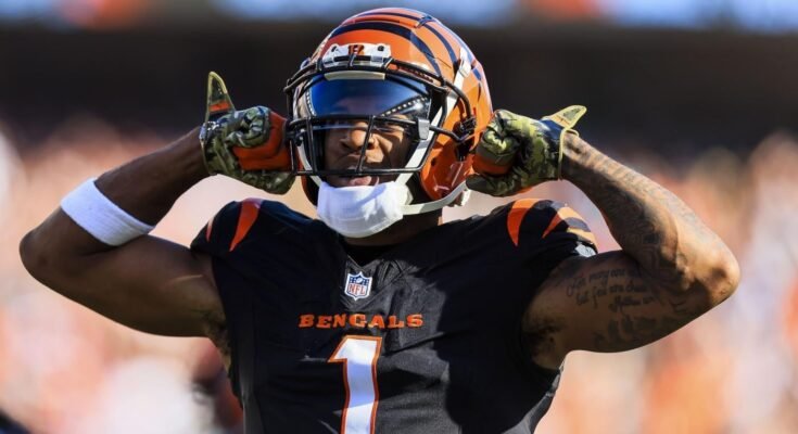 2025 Ranking posicional de fútbol de fantasía: el modelo de la NFL revela las opciones de defensa de QB, WR, RB, TE, Kicker, Defense